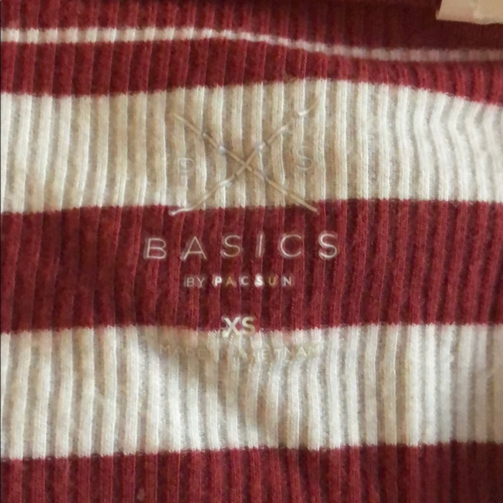 Pacsun Croptop - Picture 3 of 3